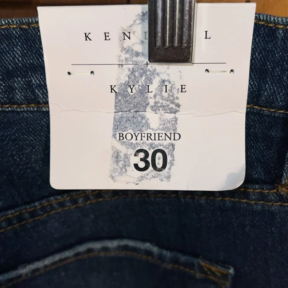 Kendall & Kylie Boyfriend Distressed Jeans 30 - Picture 6 of 8